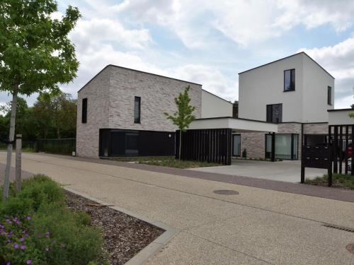 Modern holiday home in Maasmechelen with sauna