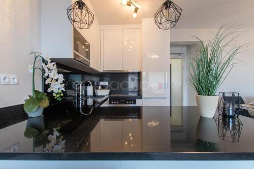 Delux apartment Diva Mare - Free Beach Parking