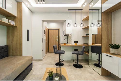 ARES SUITE