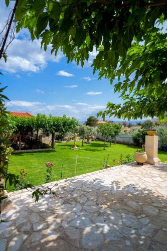 Φωτογραφία από το άλμπουμ του Ocean View Villa στην Κινέτα