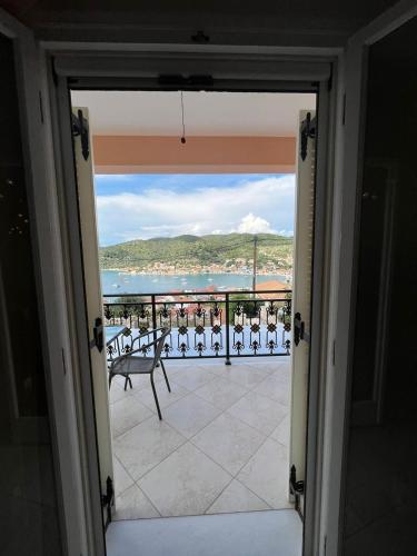 Φυσικό τοπίο κοντά σε αυτή η παραθεριστική κατοικία