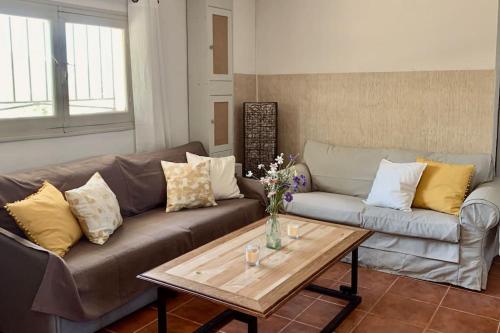 Posezení v ubytování LA MINA Alojamiento en plena naturaleza