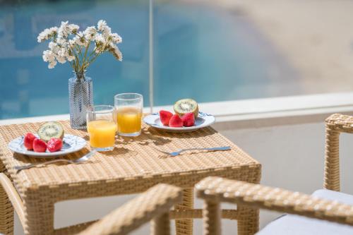 Jídlo v hotelu nebo okolí