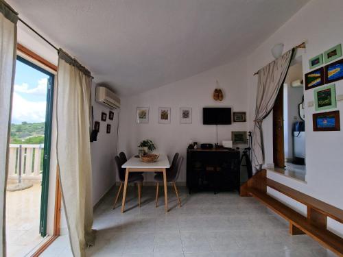 Televízia a/alebo spoločenská miestnosť v ubytovaní Home sweet home