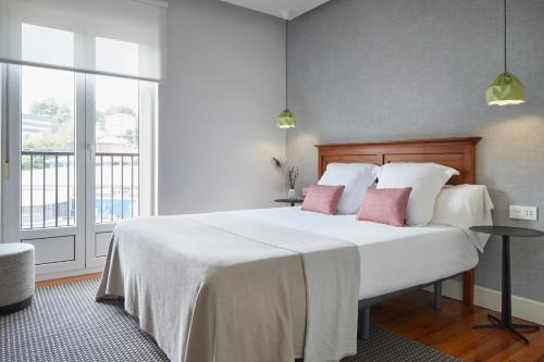 Mirakruz H by FeelFree Rentals