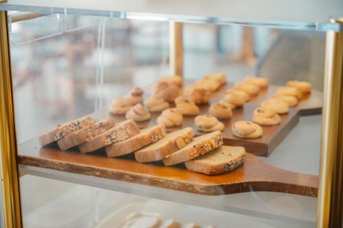 Jídlo v hotelu nebo okolí