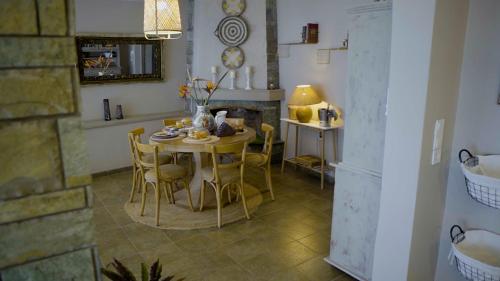 Fotografie z fotogalerie ubytování Paul Seafront House v destinaci Mesongi