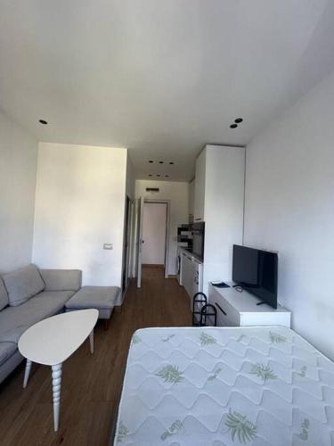 Central Studio - Imazhi 10