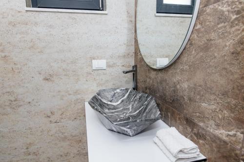 Photo de la galerie de l'établissement Lira Suites, à Donji Štoj