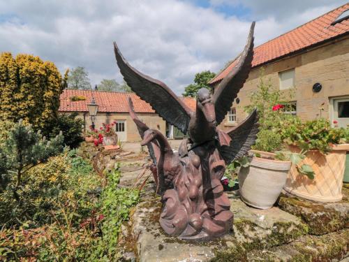Witches Cottage – Photos 3