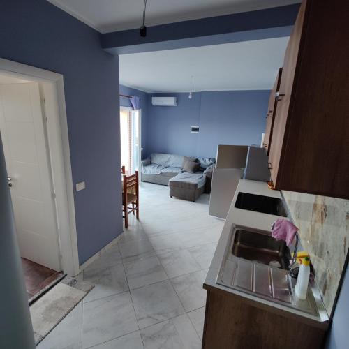 B&B E R A - Image 2
