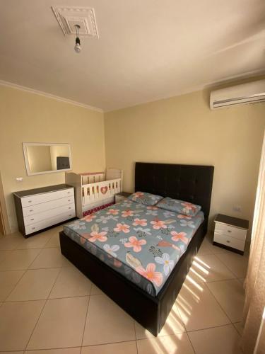 Saimir Apartaments