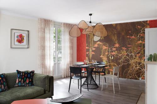 Gallery image of Les Toits de Chartres - 2 appt - Parking gratuit in Chartres