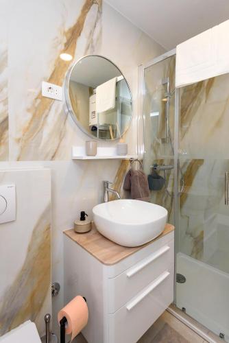 Ένα μπάνιο στο Apartmani Boras