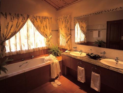 Kúpeľňa v ubytovaní Pakamisa Private Game Reserve