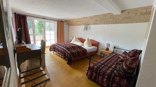 Postel nebo postele na pokoji v ubytování Gästehaus Eschment