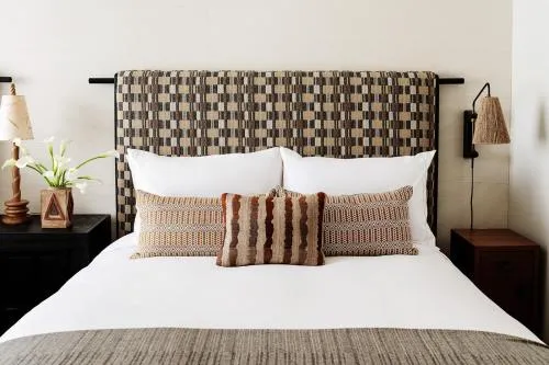 Downtown Los Angeles Proper Hotel, a Member of Design Hotels photo 6