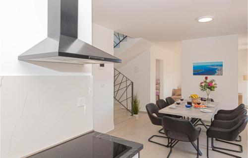 Beautiful Home In Sibenik