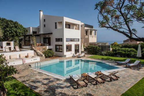Villa Sunrise Majestic Seaview with Private Pool