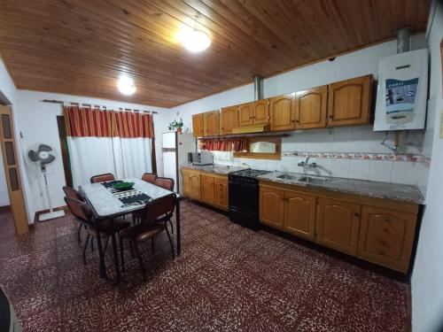 Dapur atau dapur kecil di Casa quinta Los Girasoles