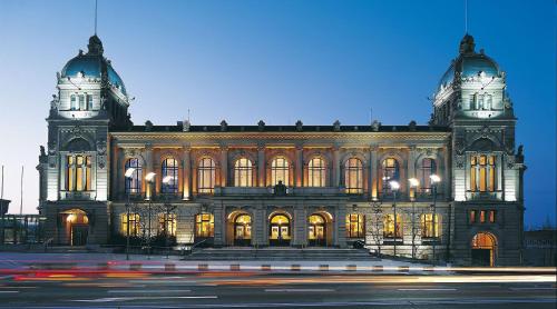 Et lokalt vartegn tæt på lejligheden