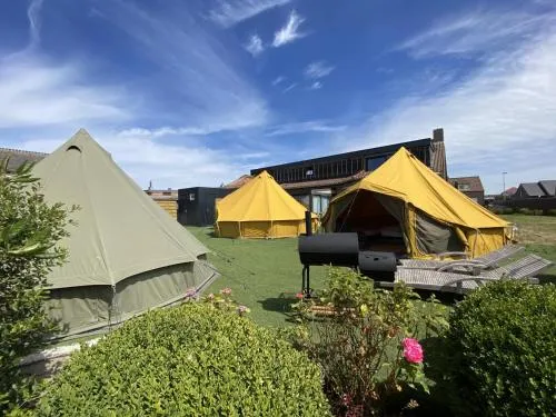 Mini glamping Miami picture