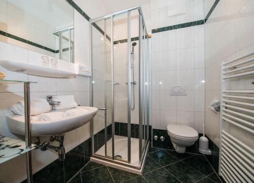 Ένα μπάνιο στο Aparthotel Ederhof