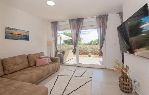 Beautiful Home In Sibenik