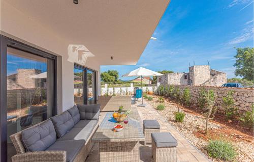 Beautiful Home In Sibenik