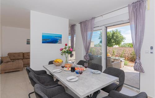 Beautiful Home In Sibenik