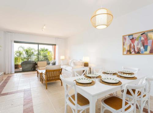 Mediterranean Swing - Royal Flamingos I Apartment