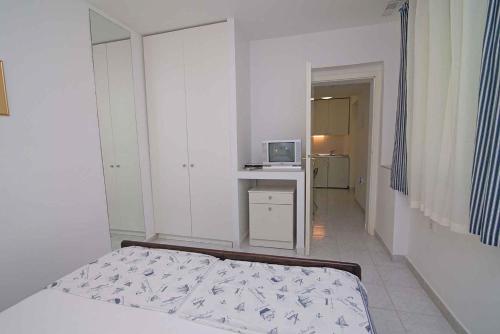 Fotografia z galérie ubytovania Apartments in Mali Losinj 14950 v Mali Lošinj