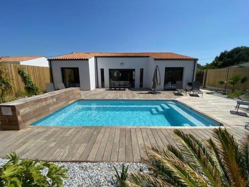 Maison contemporaine à Saint-Denis-d'Oléron avec piscine privée, proche plage, 10 couchages - FR-1-246A-243