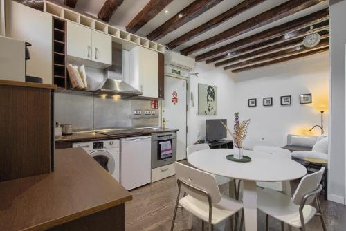 Sol Attic – in the Center of Madrid