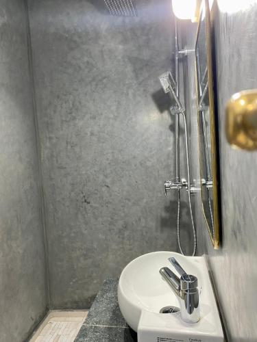 Un baño de DAR Riad Jomana