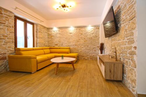 House Liznjan 2249 – Photos 2