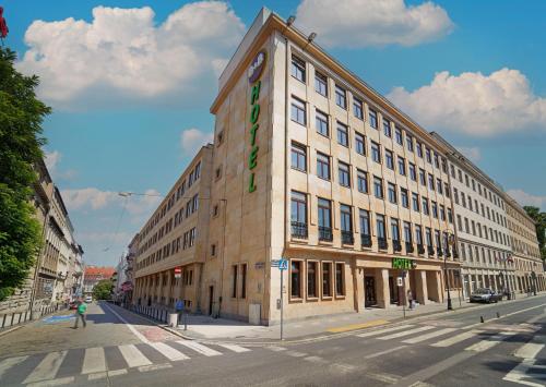 Budova, v ktorej sa hotel nachádza