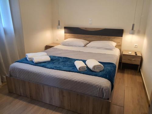 Island View Apartments