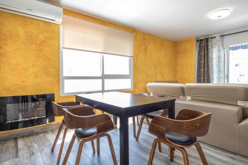 Fotografie z fotogalerie ubytování Apartamento vacacional en el centro de Nerja v destinaci Nerja