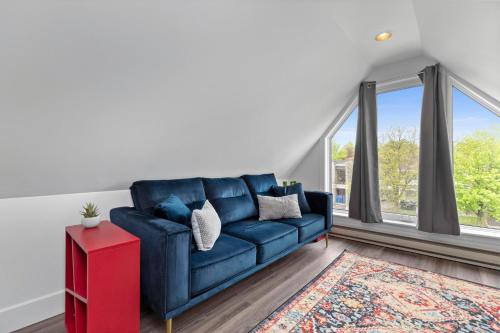 James Street Loft – Photos 4