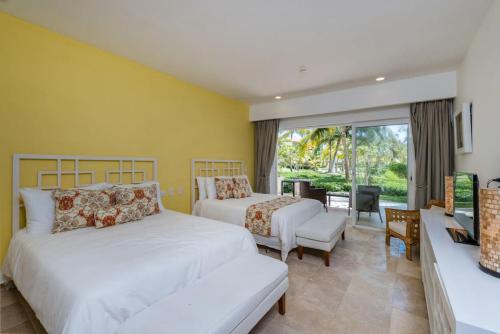 Fotografie z fotogalerie ubytování Sotogrande 510 3 Bedrom Ocean View with Pool and Maid v destinaci Punta Cana