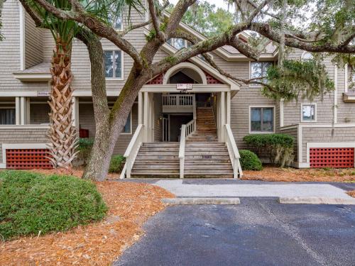 a house with stairs leading to the front door at 2780 Live Oak Villa in Seabrook Island