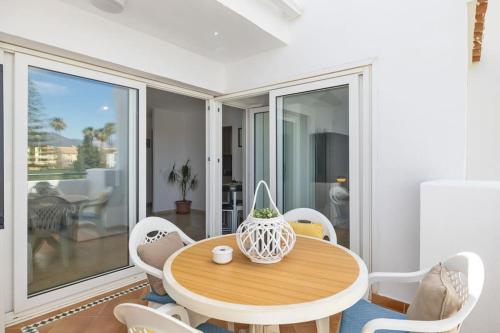 Sea View Apartment at Wyndhams Complex