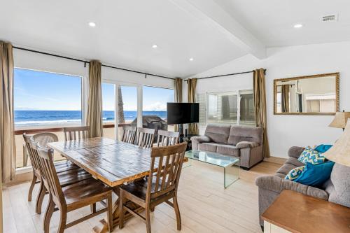 Newport Beach Front View II – Photos 2
