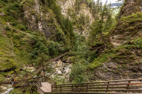 Gallery image of Landhaus MONTANA in Rauris