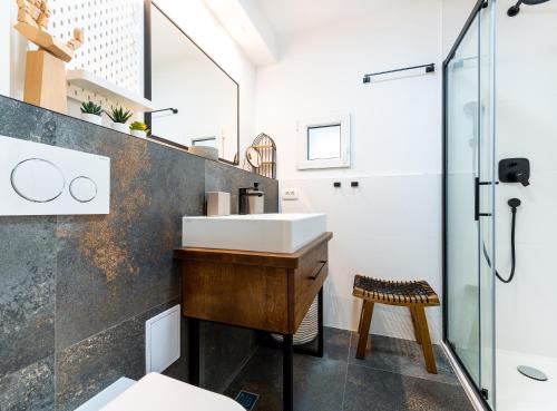 Zuzu Apartment