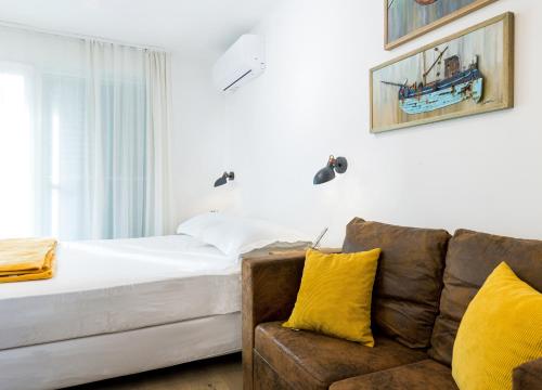 Zuzu Apartment
