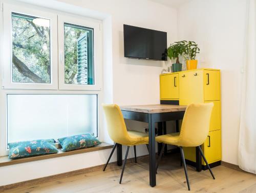 Zuzu Apartment