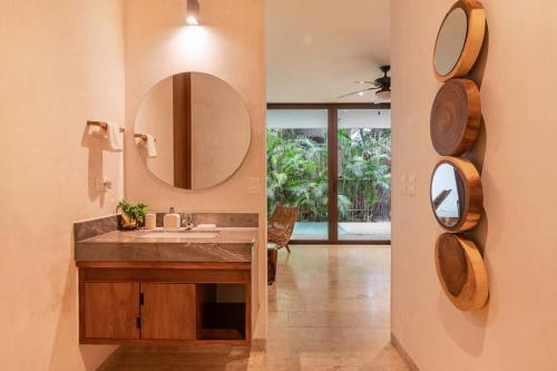 BajoCielo107 Lux 2BR Condo Priv Pool in Aldea Zama photo 3