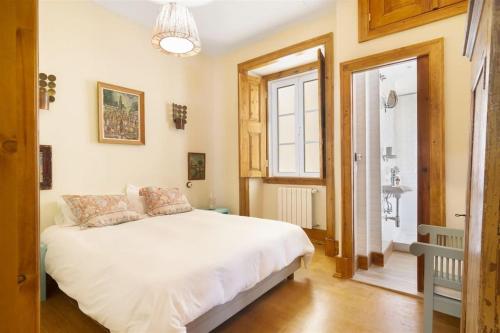 Classy 2BR in Principe Real w/ Heating